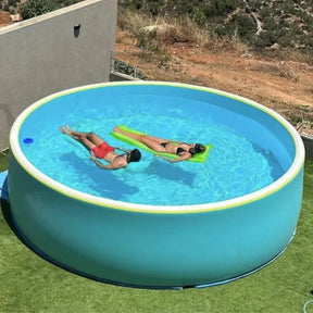 Piscina IPOOLGO Com Tampa e Bomba Elétrica + Escada de Brinde ESQUENTA BLACK FRIDAY