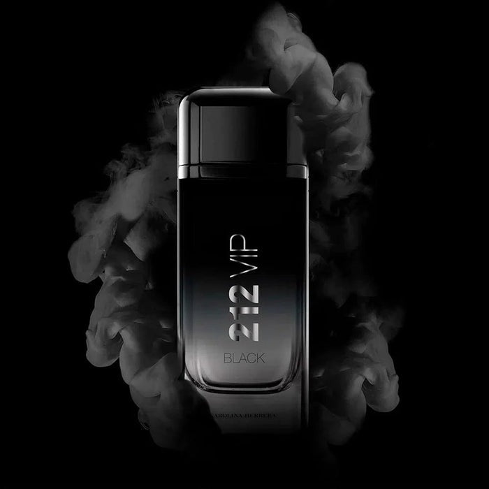 COMPRE 2 LEVE 4 - 212 Vip Black, Sauvage Dior, Bleu de Chanel e One Million (100ml cada)